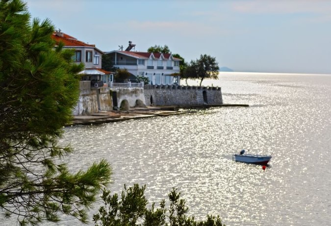 Avşa Adası Nasıl Bir Yer? Avşa Adası Deniz Temiz mi?