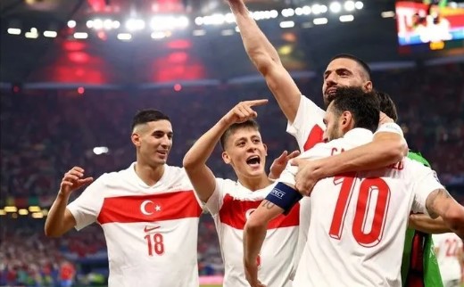 Türkiye-Galler Maçında Gol Sesi Çıkmadı: Umutlar Karadağ'a Kaldı! 